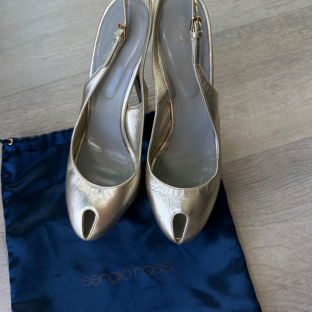 Sergio Rossi Gold Leather Open Toe Heels sz 38.5